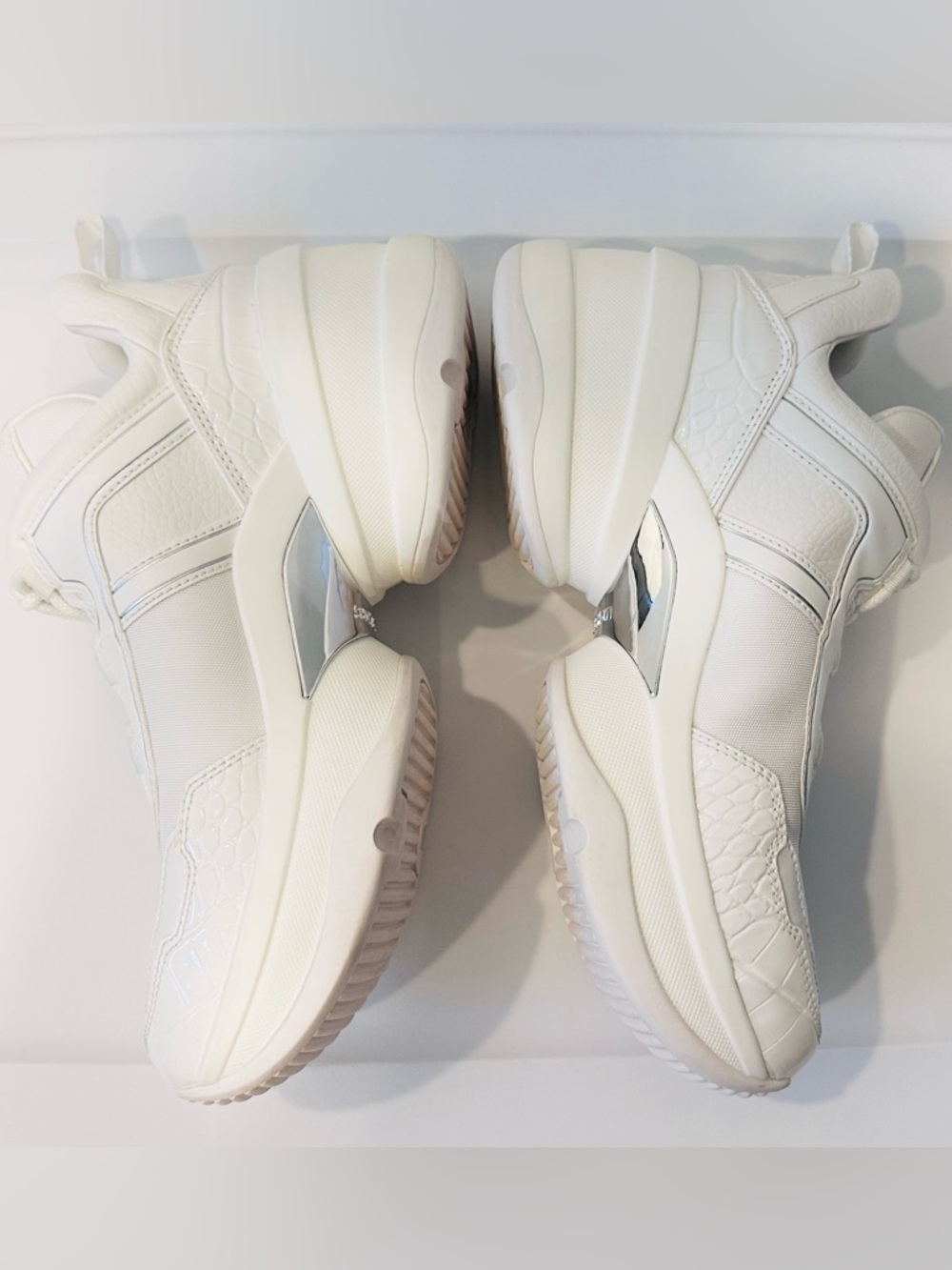 Michael Kors Olympia Mixed Media Trainer
Sneakers Optic White Women's 11M New